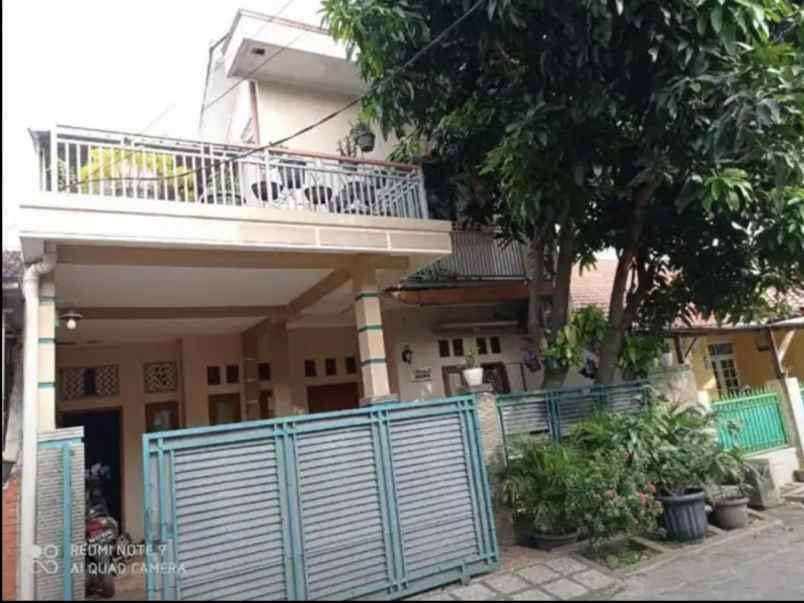 rumah cluster startegis dan nyaman kawasan depok timur