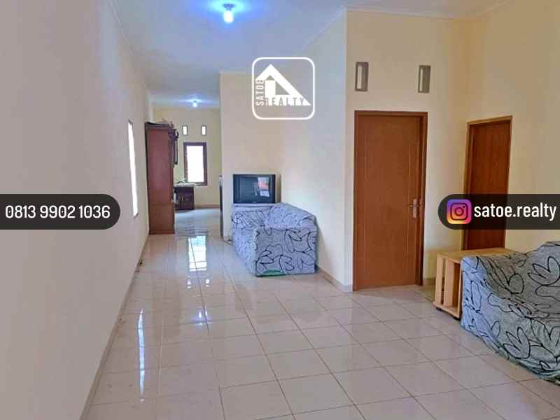 rumah dan 8 kamar kost di pondok pinang kebayoran lama