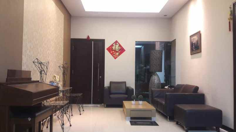 rumah darmo permai timur strategis siap huni