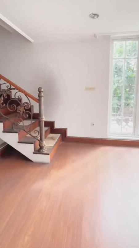 rumah di kelapa cengkir kelapa gading