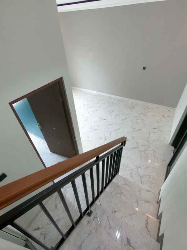 rumah di rawalumbu dekat sekolah melati