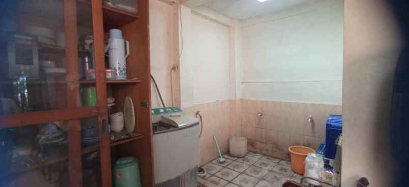 rumah dijual bu di komplek pondok bambu jakarta timur