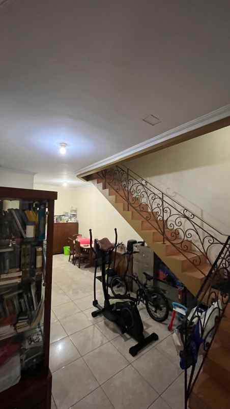 rumah dijual dekat akses tol di cimanggis depok