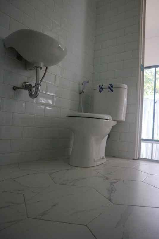 rumah jalan raya jonggol cileungsi