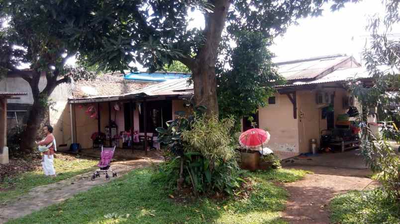 rumah jl h asmawi beji depok