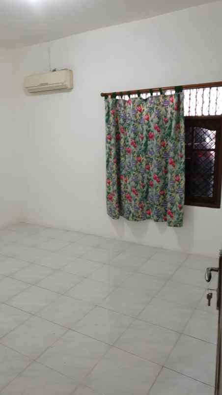 rumah jl import