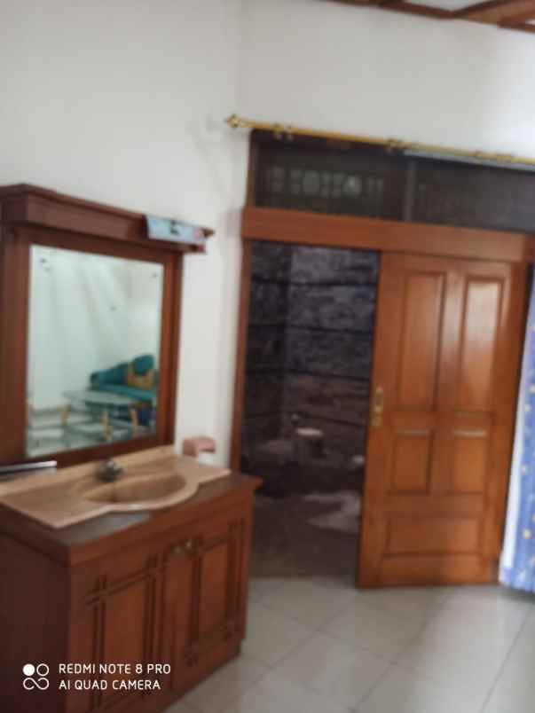 rumah jl resinda raya