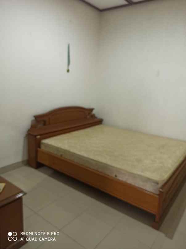 rumah jl resinda raya