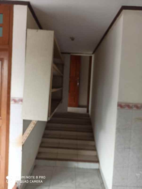 rumah jl resinda raya