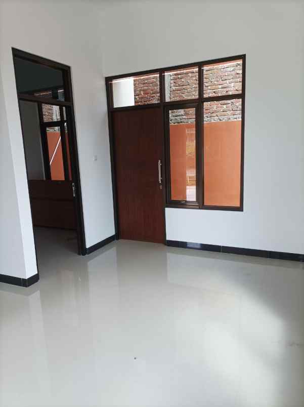 rumah jln ahmad yani timur kp