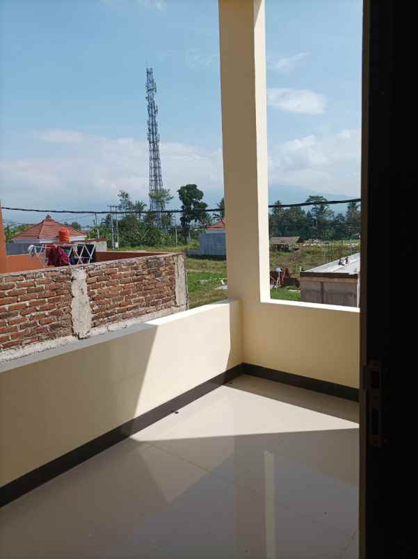 rumah jln ahmad yani timur kp