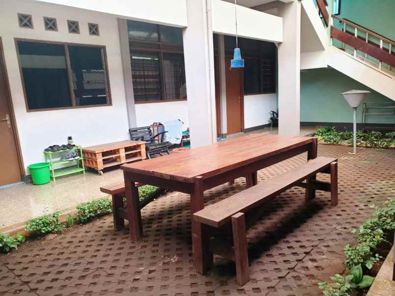 rumah klasik cisitu dago kota bandung siap huni