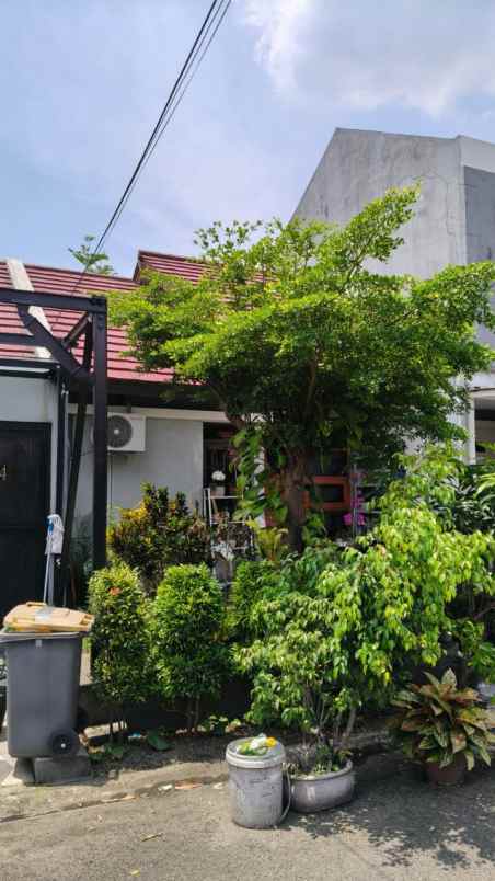 rumah komplek ambrapura