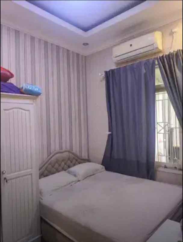 rumah komplek pondok cipta