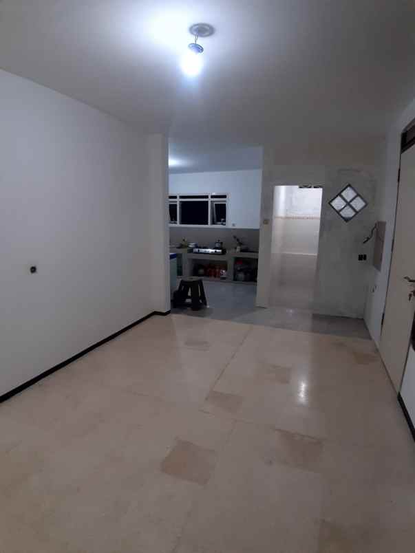 rumah konsep modern dekat pasar induk gadang