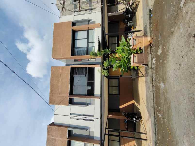 rumah kpr dekat stasiun citayam