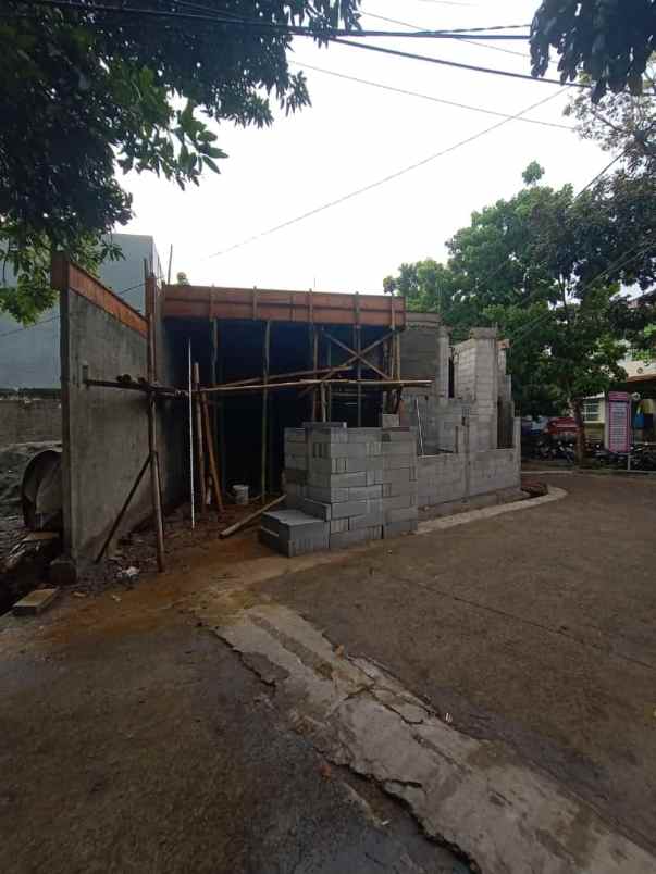 rumah mampang pancoran mas depok