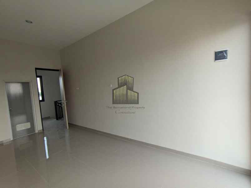 rumah mewah baru siap huni di pedurungan semarang