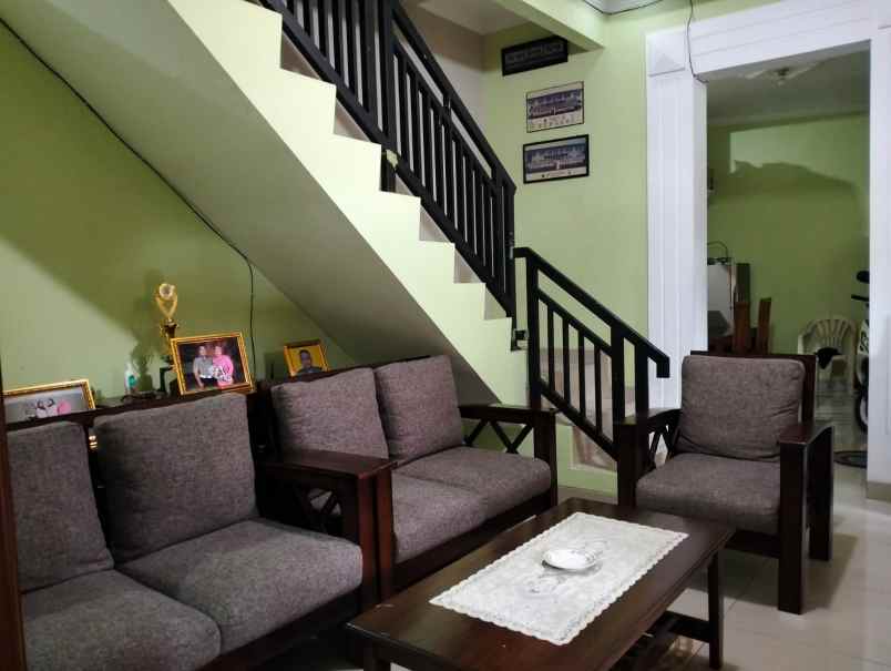 rumah mewah cimahi kota cigugur dekat cimindi