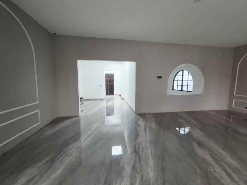 rumah mewah dijual legenda wisata cluster napoleon