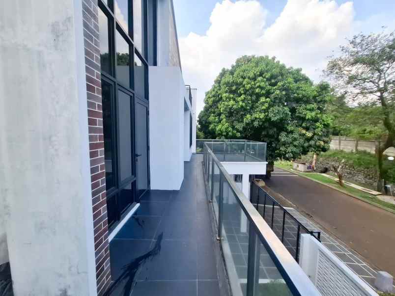 rumah mewah dijual legenda wisata cluster napoleon