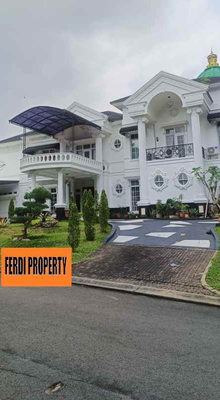rumah mewah full furnished legenda wisata cibubur
