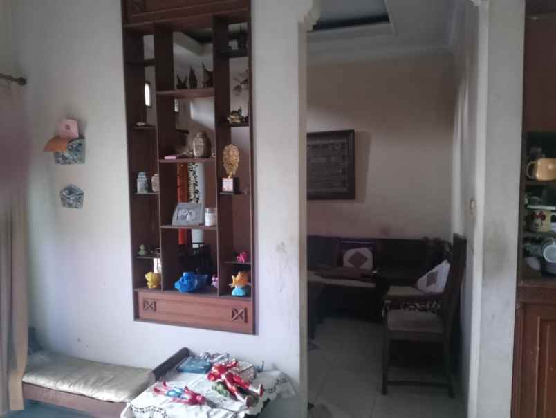 rumah mewah hook siap huni di pusat kota bekasi