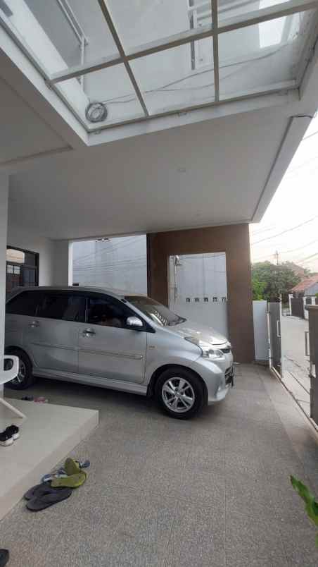 rumah mewah murah bu 2 lantai di depok