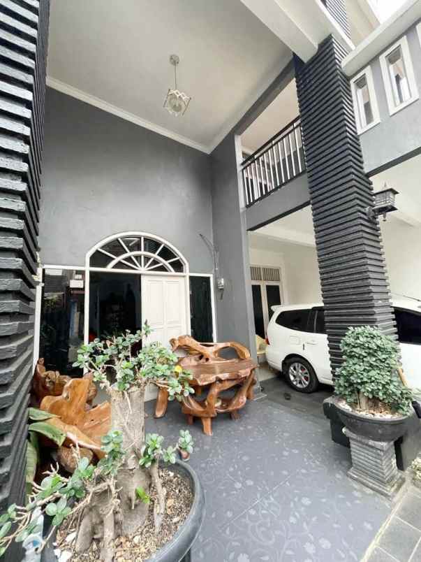 rumah mewah murah semi furnished bojongsari depok