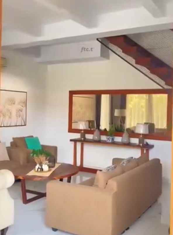 rumah mewah pekan baru