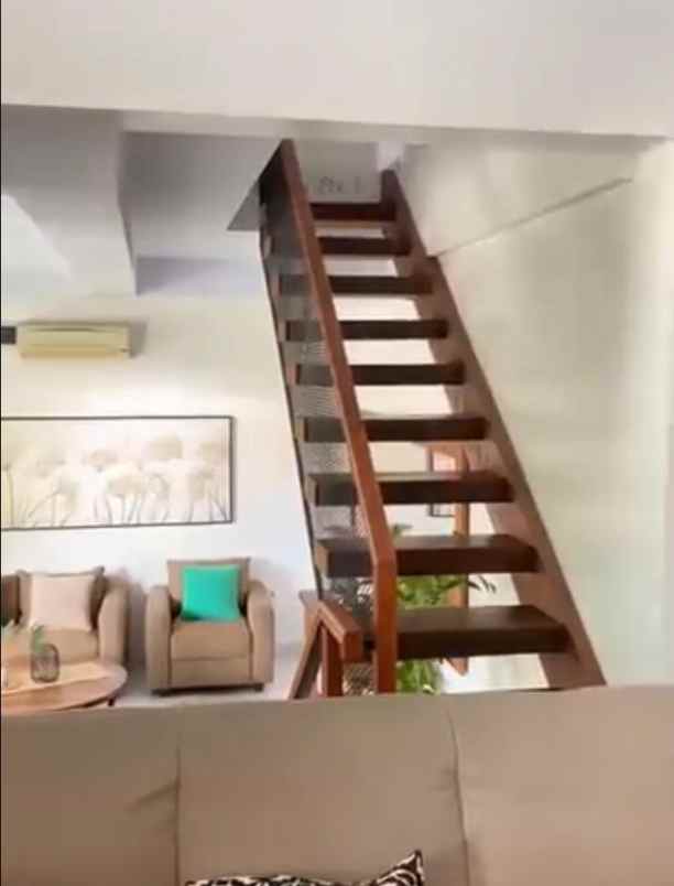 rumah mewah pekan baru