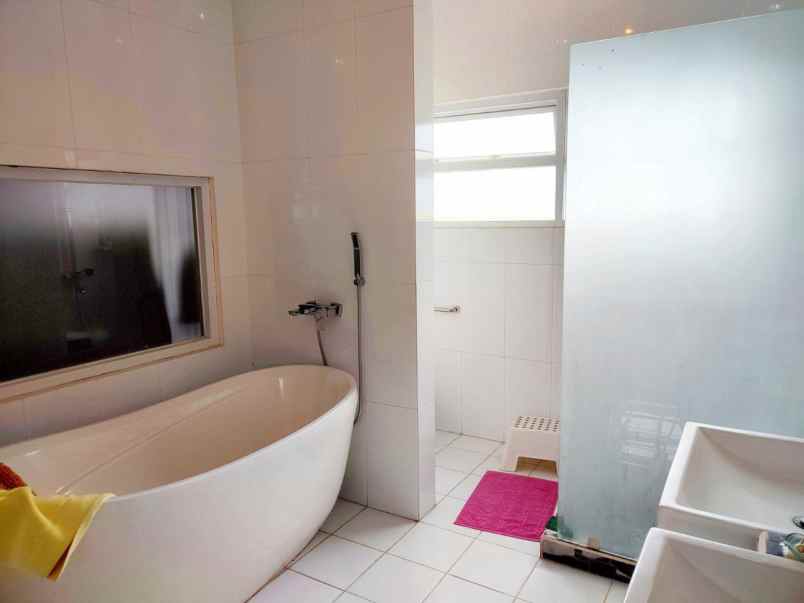 rumah mewah taman asri pamulang tangerang selatan