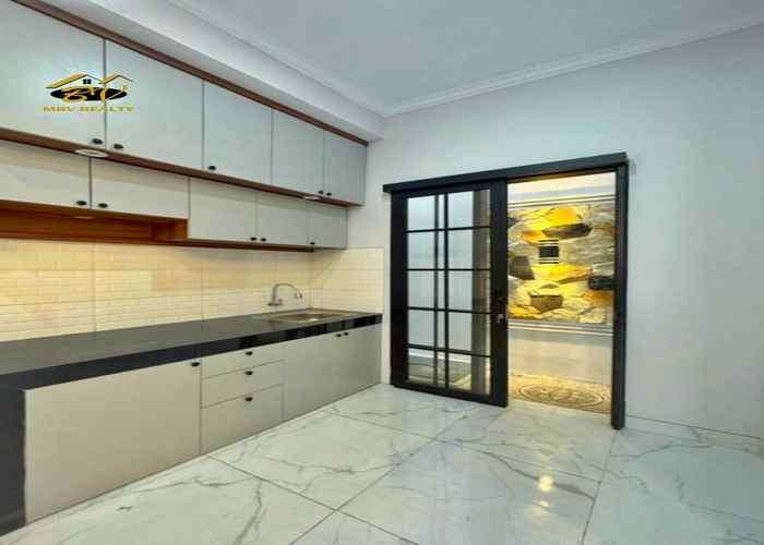 rumah minimalis modern di jagakarsa jakarta selatan