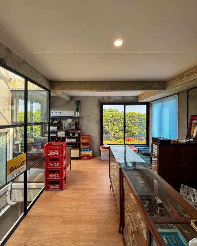 rumah modern industrial design di veteran bintaro