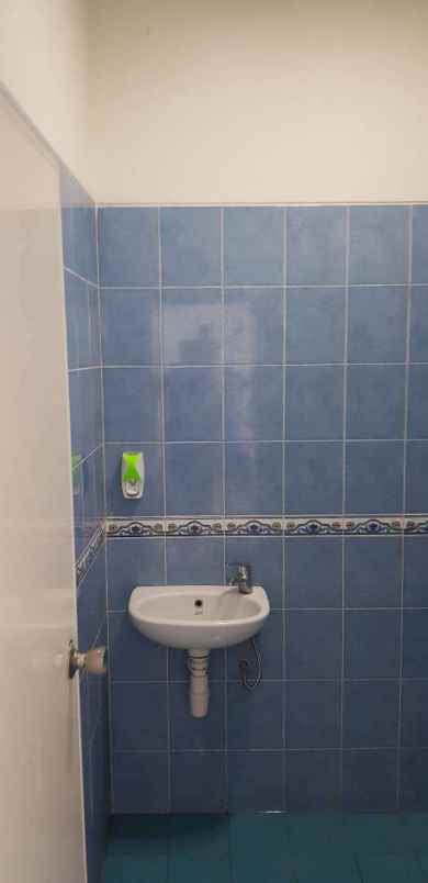 rumah modern siap huni di beji kota batu