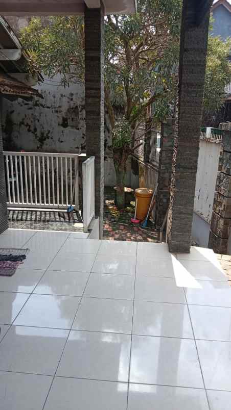 rumah modern siap huni lokasi bareng kota malang