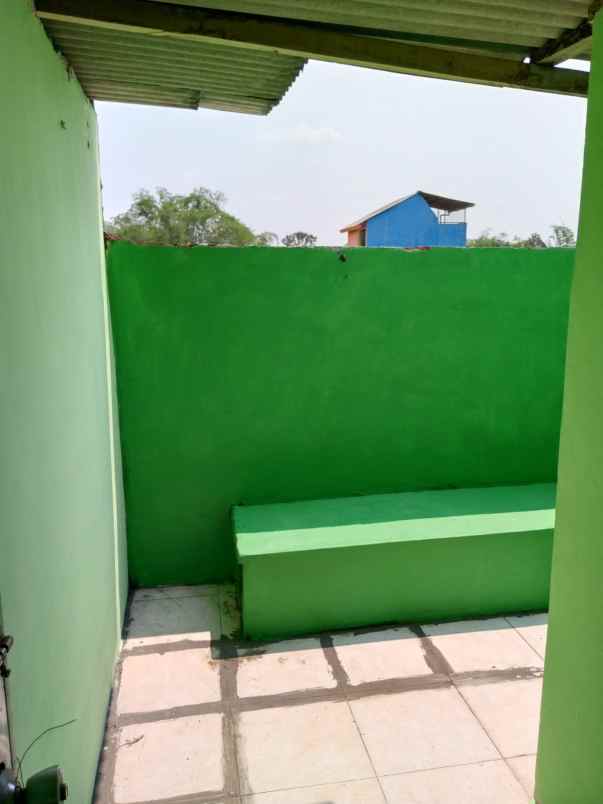 rumah murah 2 lantai siap huni lokasi strategis