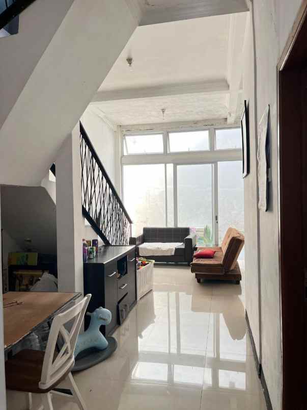 rumah pasir impun dekat arcamanik ujung berung bandung