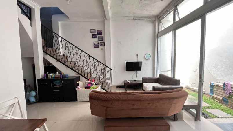 rumah pasir impun dekat arcamanik ujung berung bandung