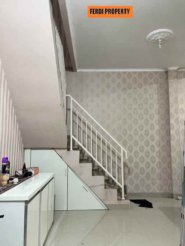 rumah rapi siap huni bukit golf cibubur