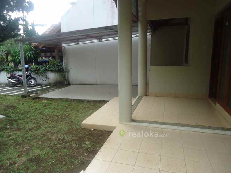 rumah resor dago pakar