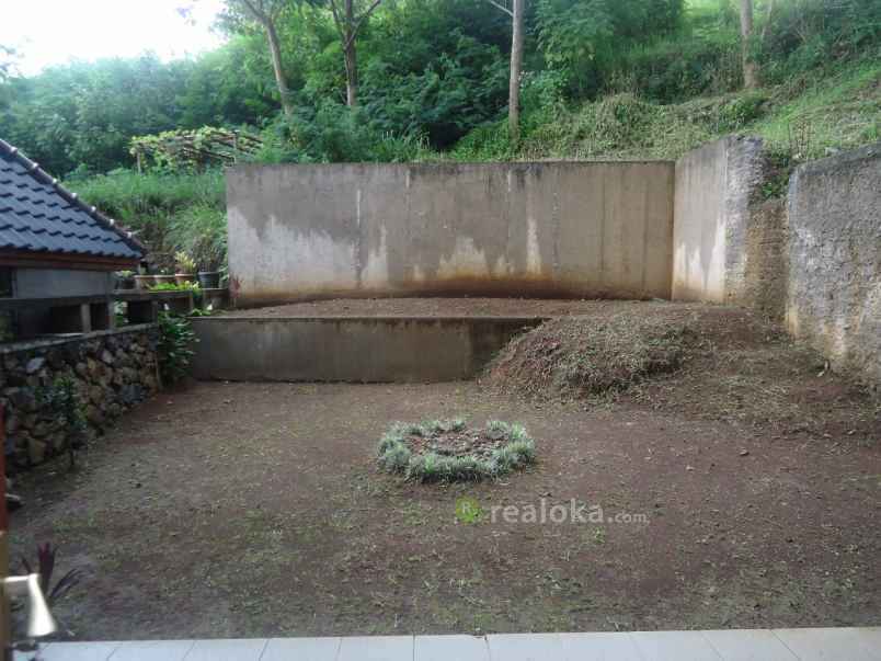 rumah resor dago pakar