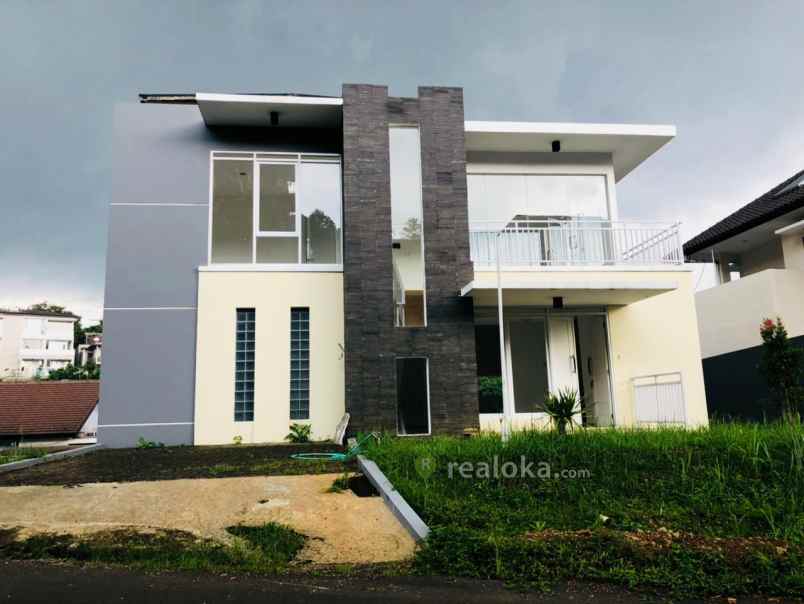  Rumah  Minimalis  Type Down Sloop Resor Dago  Pakar Bandung 