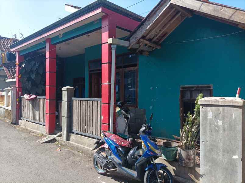 Rumah Second Dekat Sekolah Di Tarogong Kidul Garut