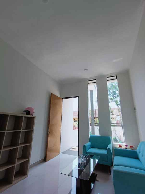 rumah siap huni 690 juta an di pandanwangi