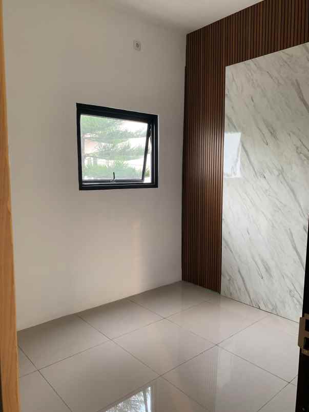 rumah siap huni dekat stasiun cilebut bogor