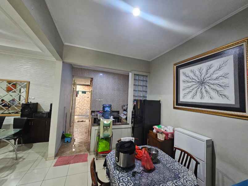 rumah siap huni di bulevar hijau harapan indah bekasi