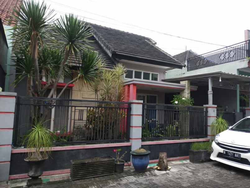 Rumah Siap Huni Modern Minimalis Belakang Araya Malang