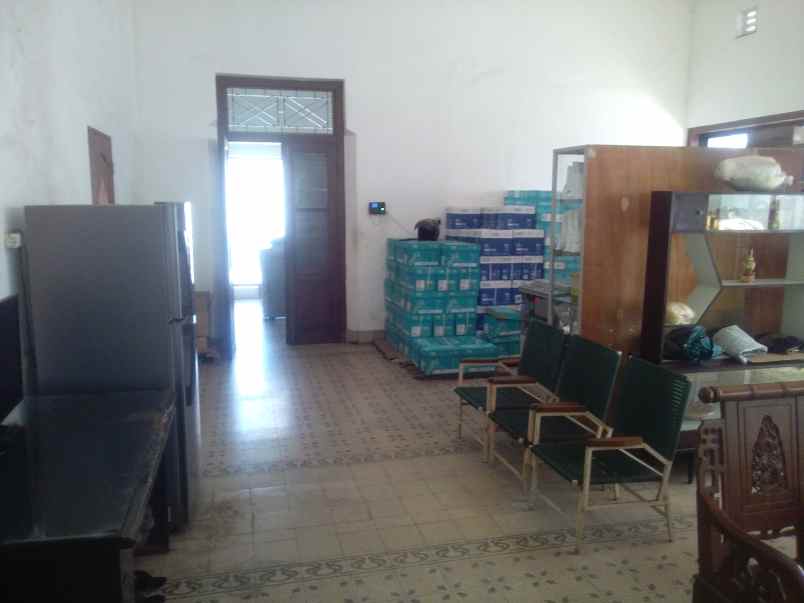 rumah tepi jalan hanya 1 menit