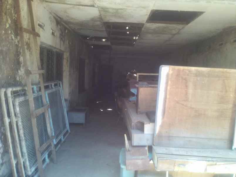 rumah tepi jalan hanya 1 menit